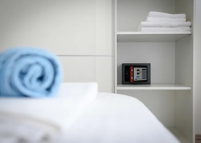 アパート スタジオ ゴガ *